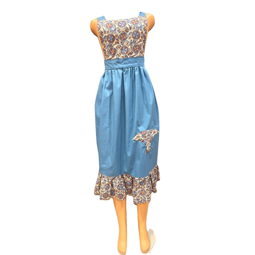 Floral Cute Apron Smock , Cooking, Bar Very Nice